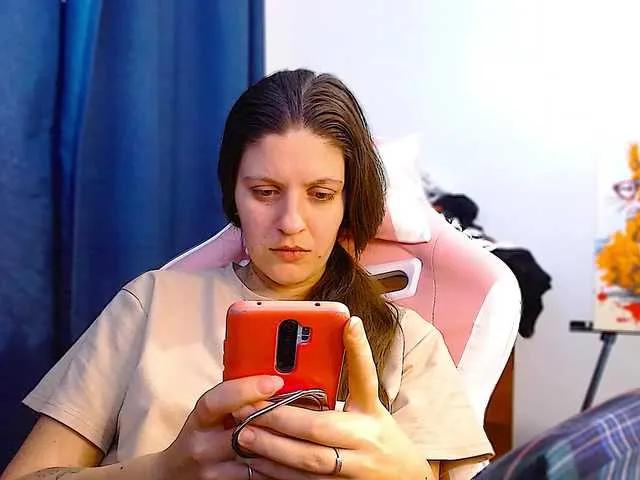 ann-mikele from BongaCams