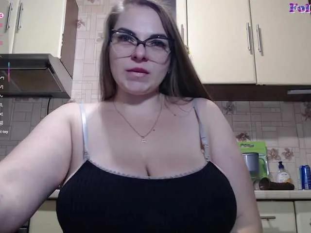Dirty CarolinaDiamond33 wants you to fuck her body now CarolinaDiamond33 from BongaCams
