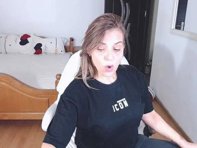 Evamaria2025 from BongaCams