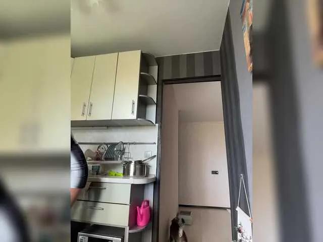 hothoneybabe from BongaCams