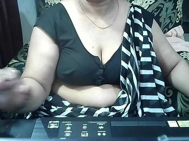 Sweet Indianbhabhimilf40 from BongaCams Indianbhabhimilf40 from BongaCams