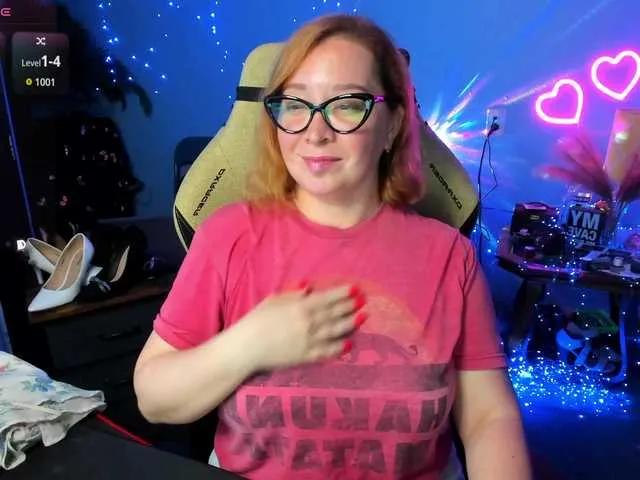 Sweet MmmMommy wants you to fuck her body now mmmMommy from BongaCams