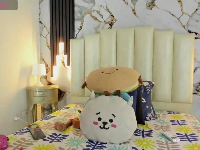 mollieblue69 from BongaCams