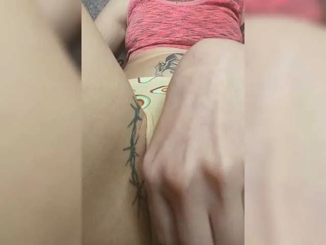 Naked RedFox9595 wants you to fuck her body now RedFox9595 from BongaCams