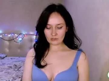 adrianakuiper from Chaturbate