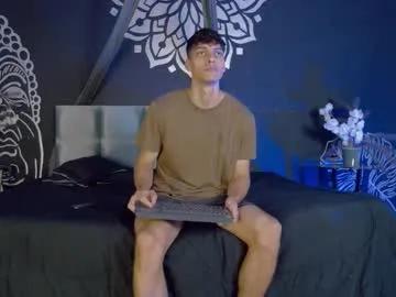 alessiovitale from Chaturbate