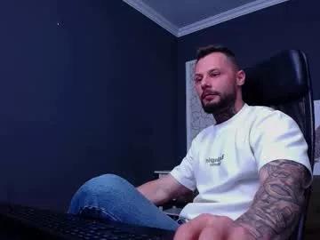 brianhunts from Chaturbate