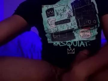 cakezoverfakez from Chaturbate