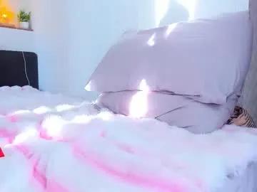 Try Charlottacardi, she wants to masturbate for you charlottacardi from Chaturbate