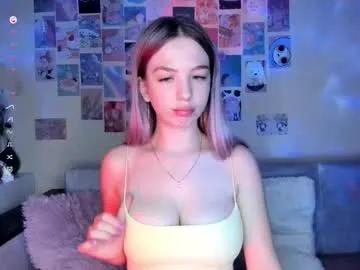cortneycane69 from Chaturbate
