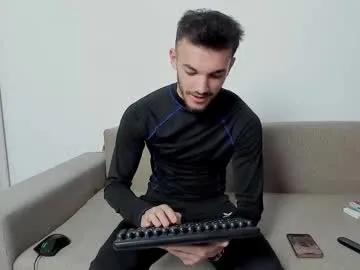 dominicvalente from Chaturbate