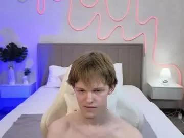 Slutty Fakeangel87 wants you to fuck his body now fakeangel87 from Chaturbate