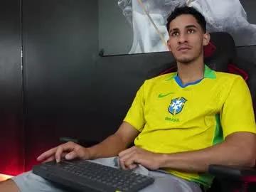 jakemoxley from Chaturbate