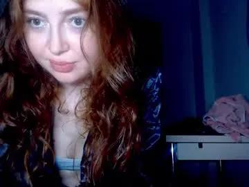kira_foxy_ from Chaturbate