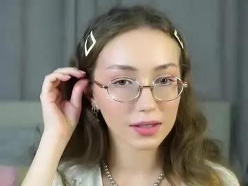 Masturbate to sexy camslut Loriamarzinske loriamarzinske from Chaturbate