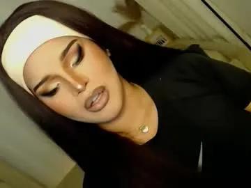 Try Chaturbate's Lucy_heartfiliaxxx lucy_heartfiliaxxx from Chaturbate