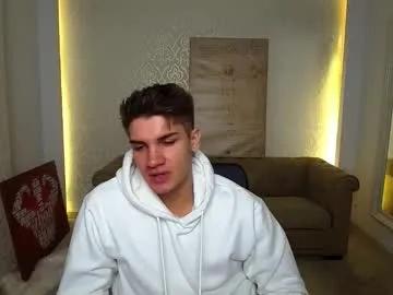 Explore sweet camwhore Maxkaiden maxkaiden from Chaturbate