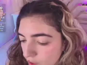 meraki_fraise from Chaturbate