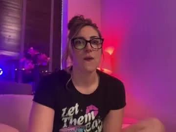 Try Mistresssx, she wants to masturbate for you mistresssx from Chaturbate