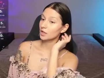 Sweet Nikolgoldy wants you to fuck her body now nikolgoldy from Chaturbate