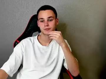 robert10211 from Chaturbate