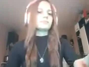 Join Sundaysuit, she wants to masturbate for you sundaysuit from Chaturbate