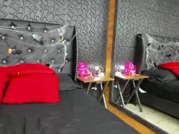 Dirty Yiyisandoval wants you to fuck her body now yiyisandoval from Chaturbate