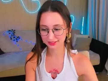 Join sexy performer Yourlovelystoryy yourlovelystoryy from Chaturbate