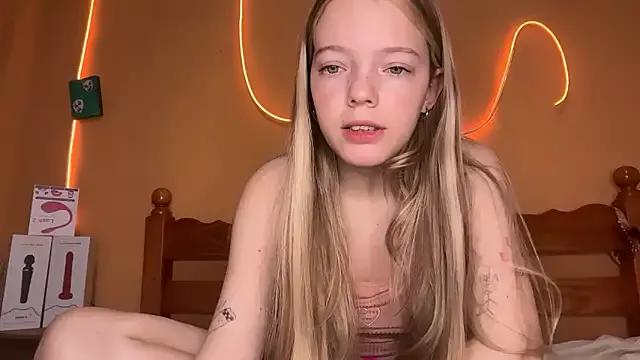 Explore sexy model -veranito- -veranito- from StripChat