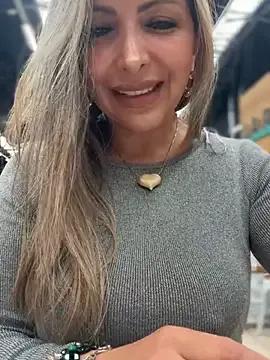 _Abril-Office1 from StripChat