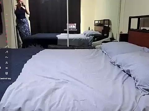 Watch 23 years old AussieKittyPurr from StripChat AussieKittyPurr from StripChat