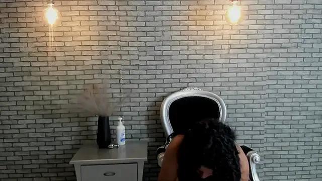 BDSM_MEDUZA from StripChat