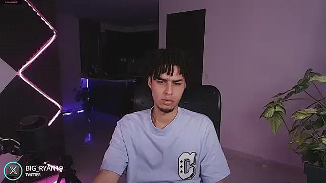 Discover StripChat's Bigryann23 bigryann23 from StripChat