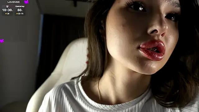 Checkout Candylolly__, she wants to masturbate for you candylolly__ from StripChat