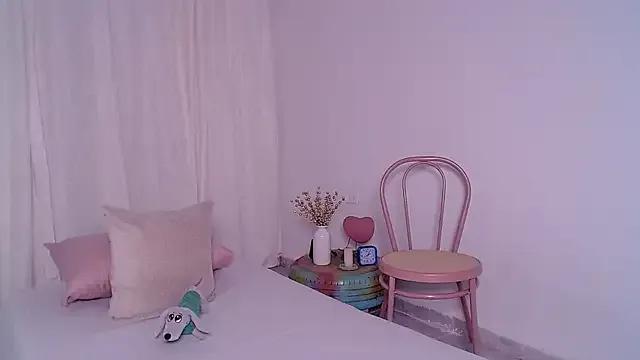 CoralReyes_IH from StripChat