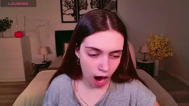 DaniellaLovely from StripChat