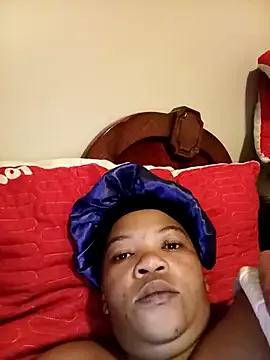 FreakyAngel3X from StripChat