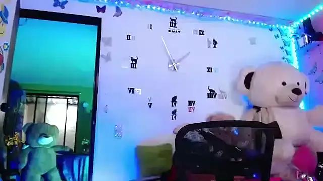 goddess_BigassCock from StripChat