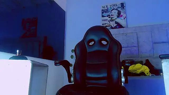 HannibalLester from StripChat