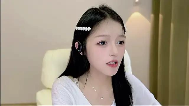 Hello-beibei from StripChat