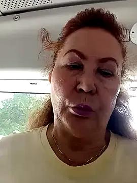 Join StripChat's Hottie-Mom Hottie-Mom from StripChat