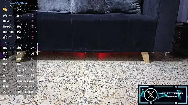 JulietteNoiir from StripChat