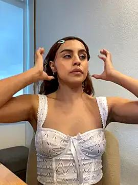 Katee_Jones from StripChat