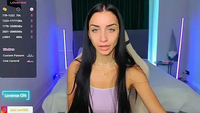 Admire Kemi__Jordan, she wants to masturbate for you Kemi__Jordan from StripChat