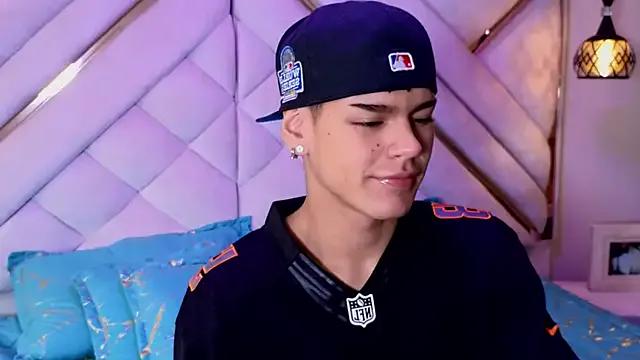 kevienmiet from StripChat