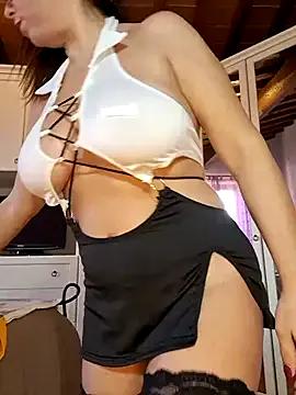 latuabirba from StripChat
