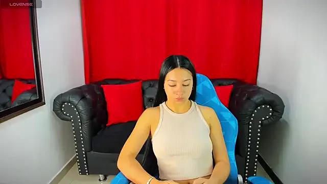 Lila_Pinky from StripChat