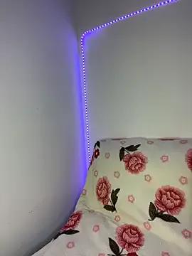 Linda_rouse from StripChat