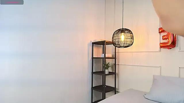 Masturbate to slutty camslut Luandy luandy from StripChat