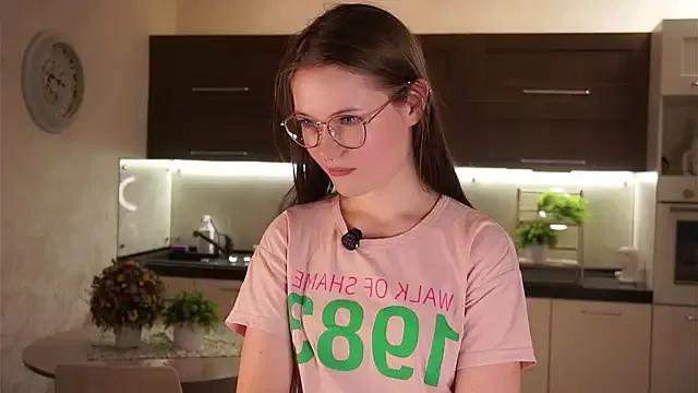 StripChat LynHillaire LynHillaire from StripChat